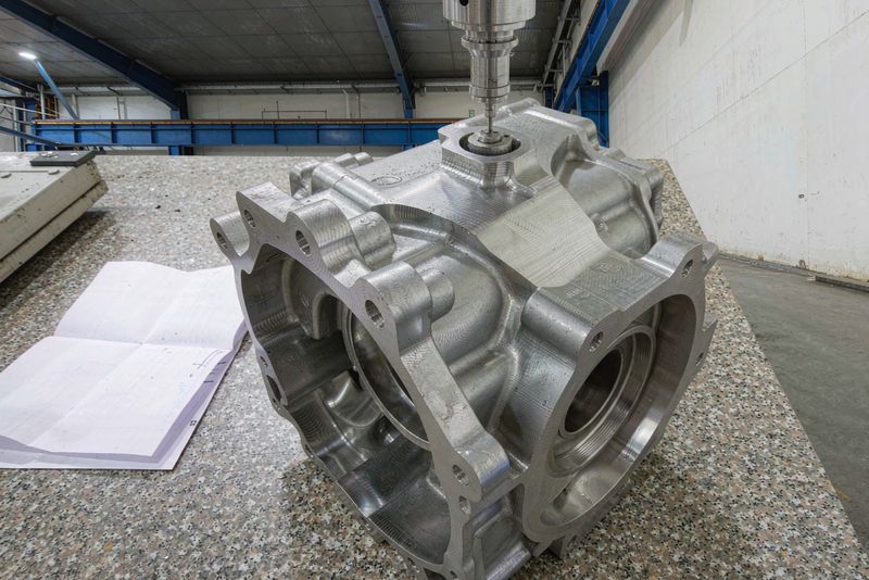 Surface Texture Direction on CNC Machined Parts: What the Lay Actually Controls