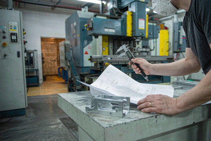 Profile Tolerance for CNC Parts: Zones, Callouts and Inspection